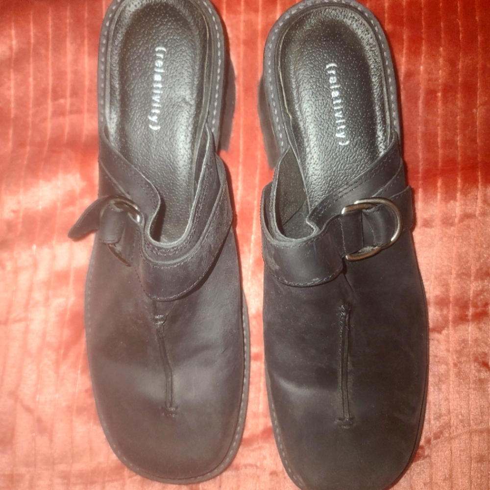 Relativity slip ons.